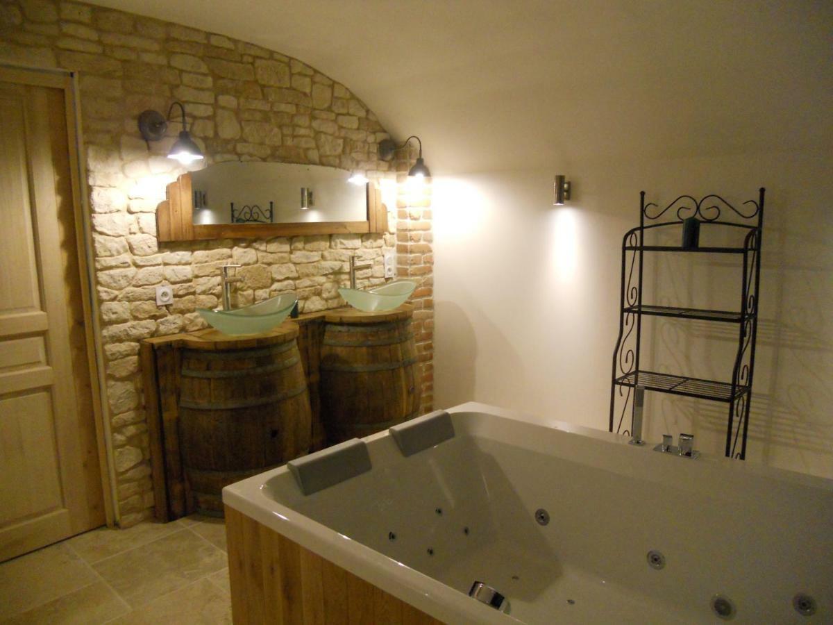 Gite La Nuit Etoilee Chez Champagne Mathelin Mareuil-le-Port Exteriér fotografie