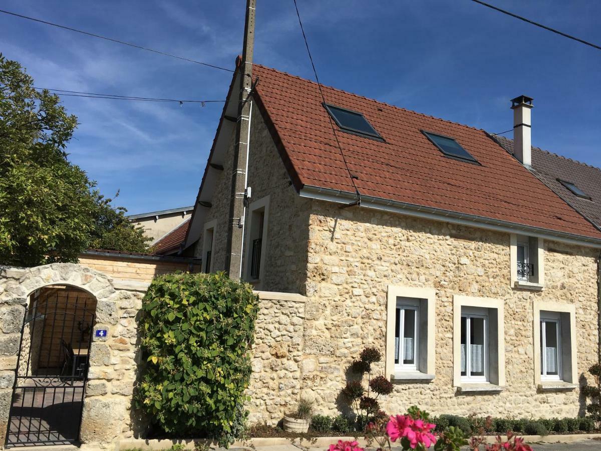 Gite La Nuit Etoilee Chez Champagne Mathelin Mareuil-le-Port Exteriér fotografie